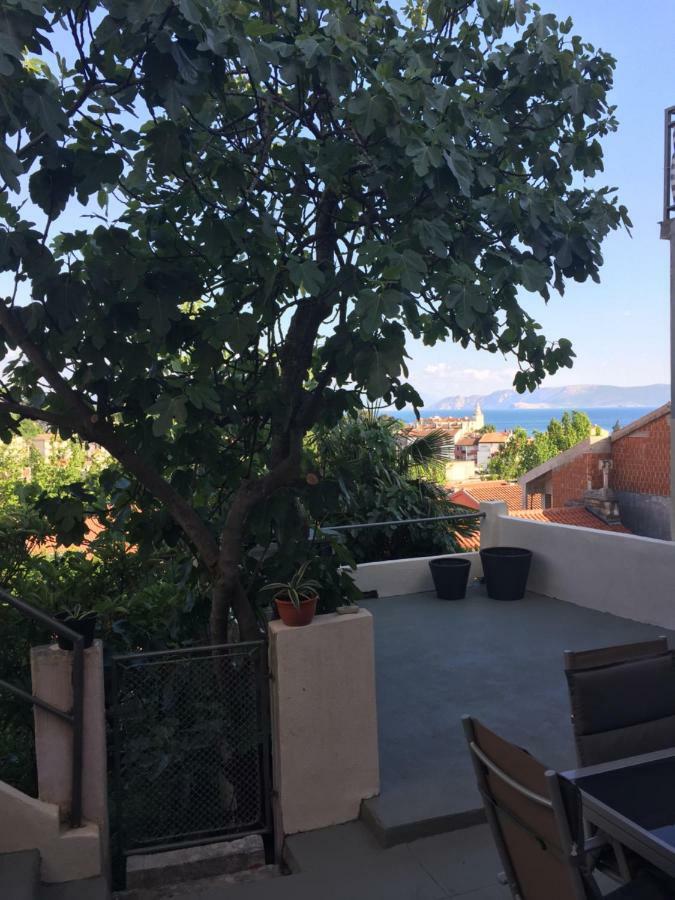 Central House Nona Crikvenica Extérieur photo