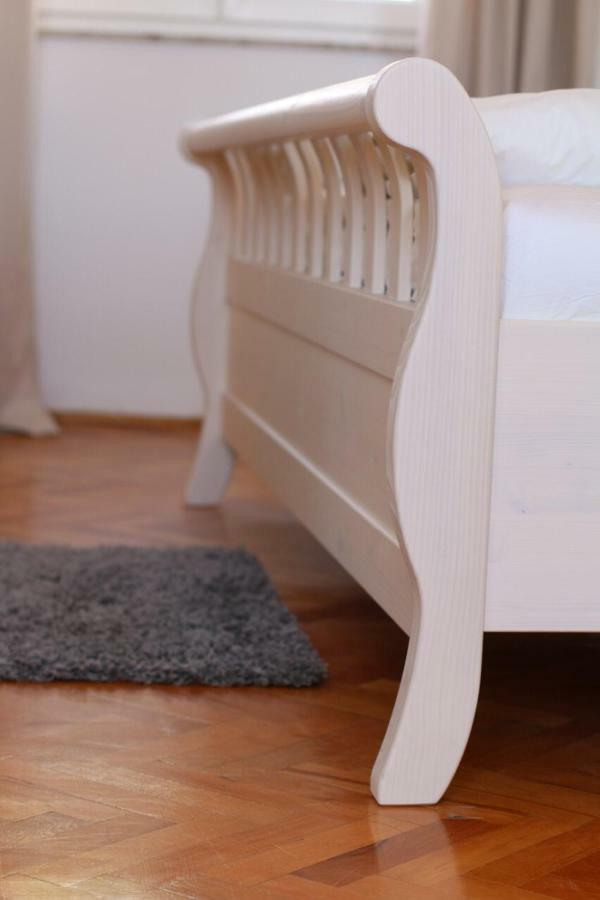Central House Nona Crikvenica Extérieur photo