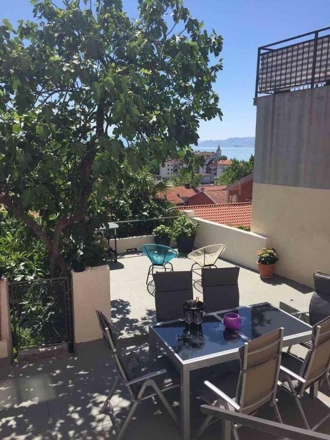 Central House Nona Crikvenica Extérieur photo